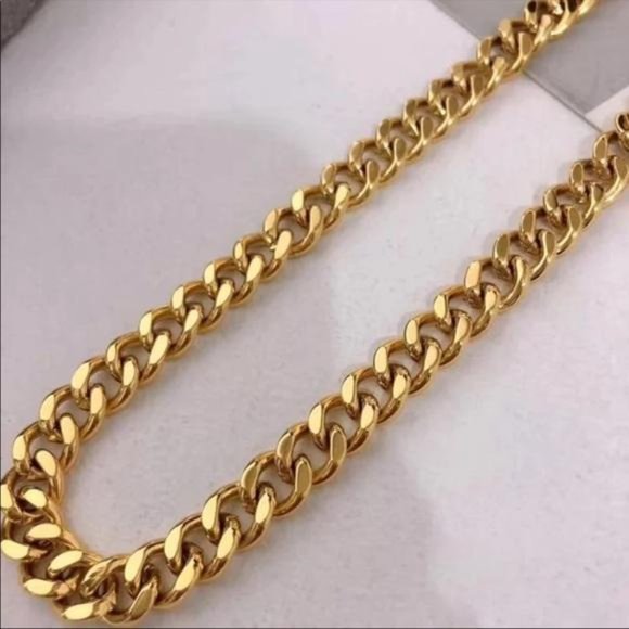NEW CHUNKY 18K GOLD CHAIN NECKLACE, NICE NECKLACE, CUTE NECKLACE - Picture 3 of 5
